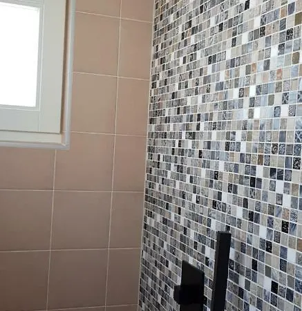 Jabaki Red Хоофддорп